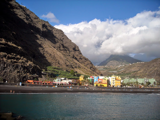 Puerto de Tazacorte La Palma