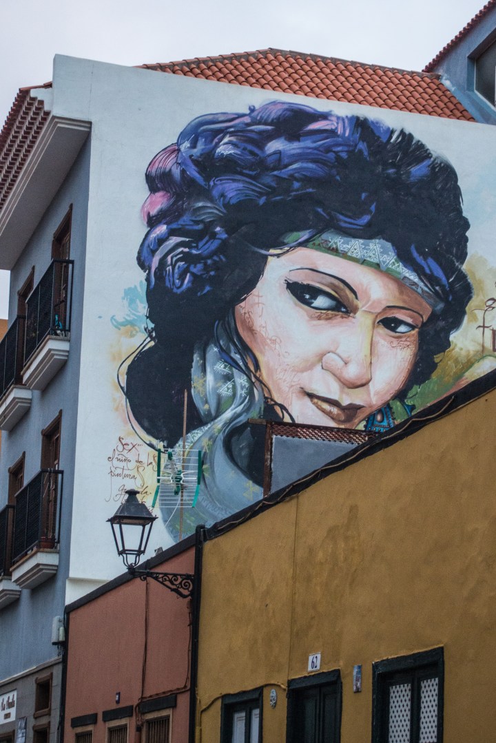 murale w Puerto de la Cruz