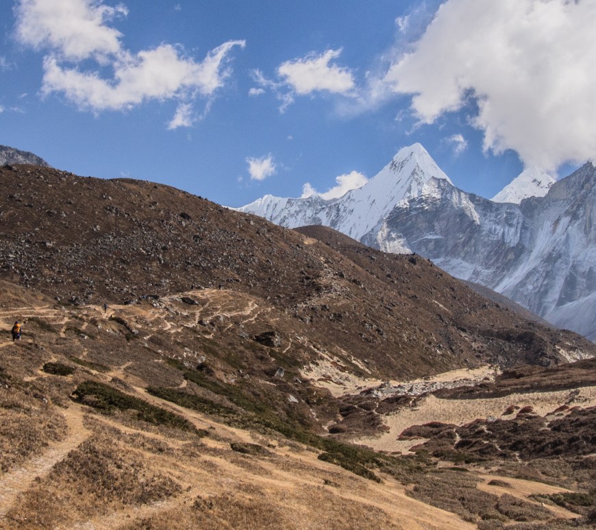 Ama Dablam BC trekking