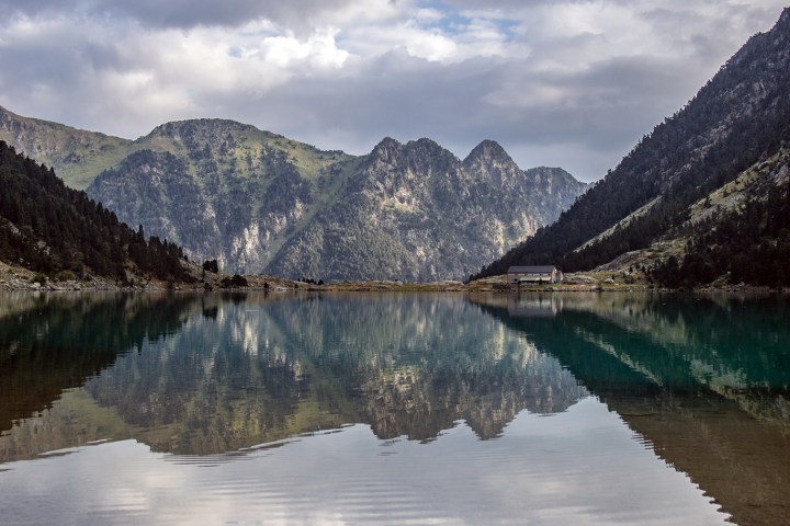 Lac de Gaube szlak trekking GR10 Pireneje
