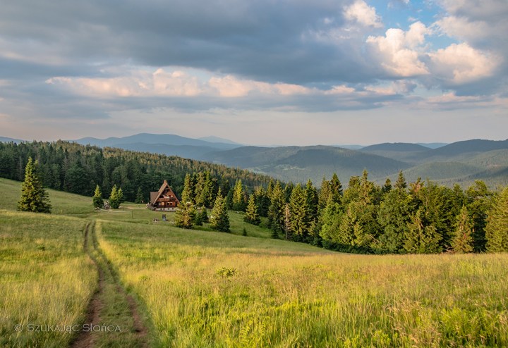 Rycerzowa-bacówka-Beskid-Zywiecki